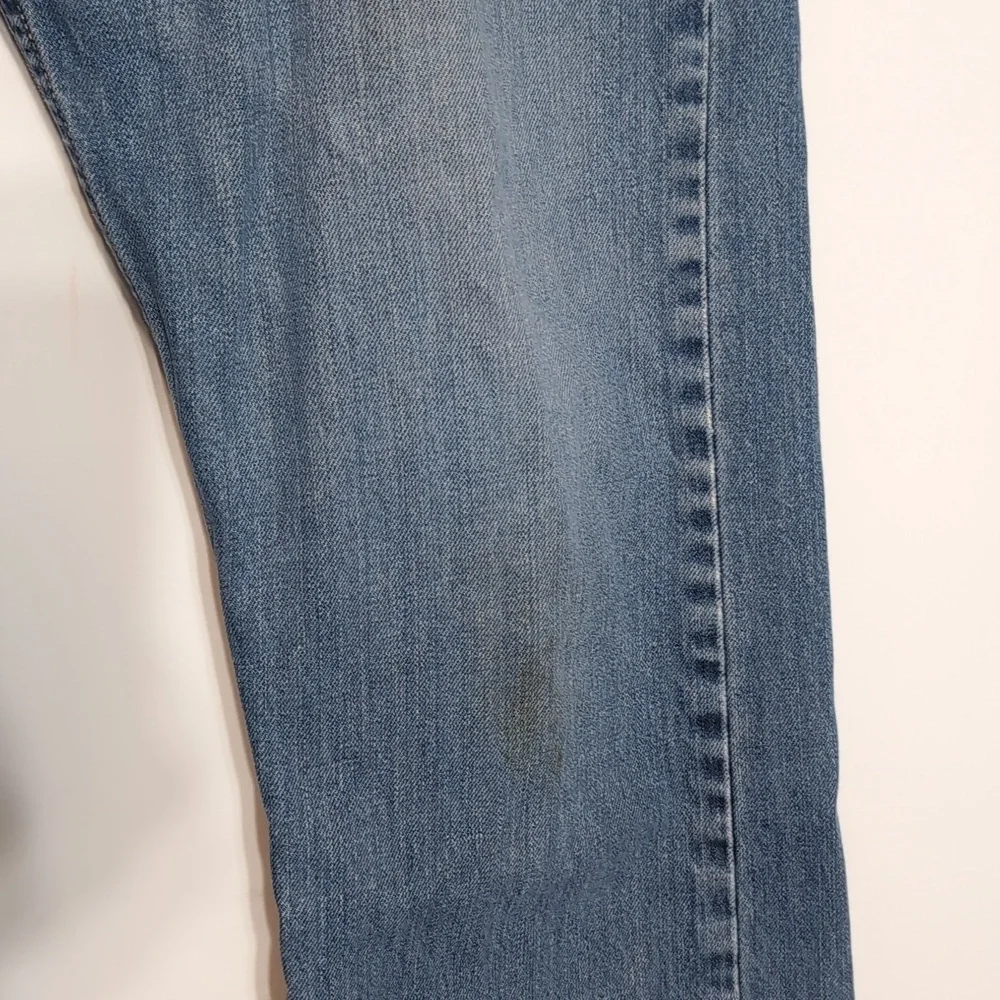 Levi's Regular Fit Light Wash Jeans